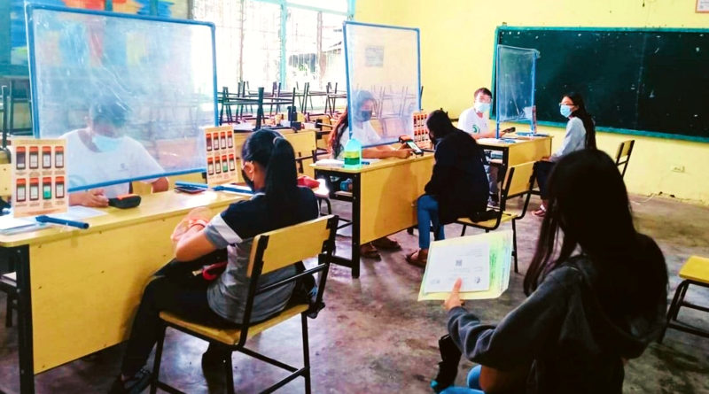 LANDBANK Sagay Branch facilitates the account opening of unbanked Philippine Identification System (PhilSys) registrants at a registration center in Sagay City, Negros Occidental on June 2, 2021.